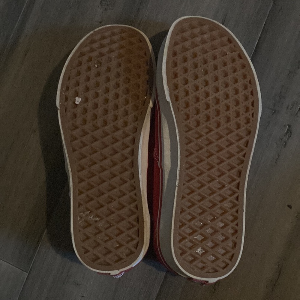 vans - Picture 2 of 2